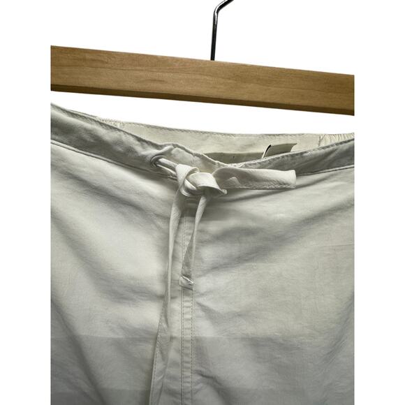 L.L. Bean Women’s White Supplex Nylon Shorts Size Small Regular Drawstring Lined - Picture 2 of 10